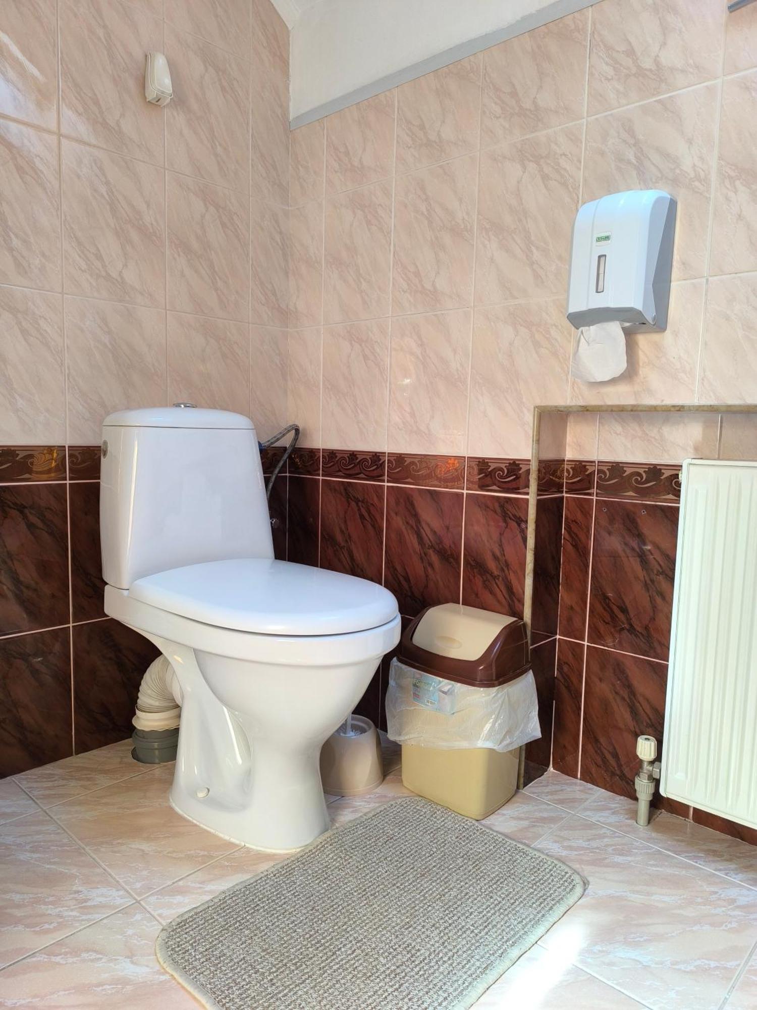 Hotel Delfin Moukatcheve Chambre photo
